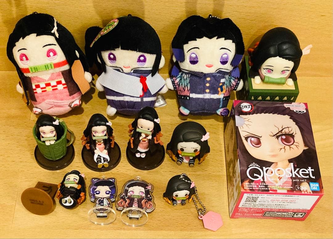 鬼滅の刃　しのぶ、カナヲ、ねずこ　まとめ売り