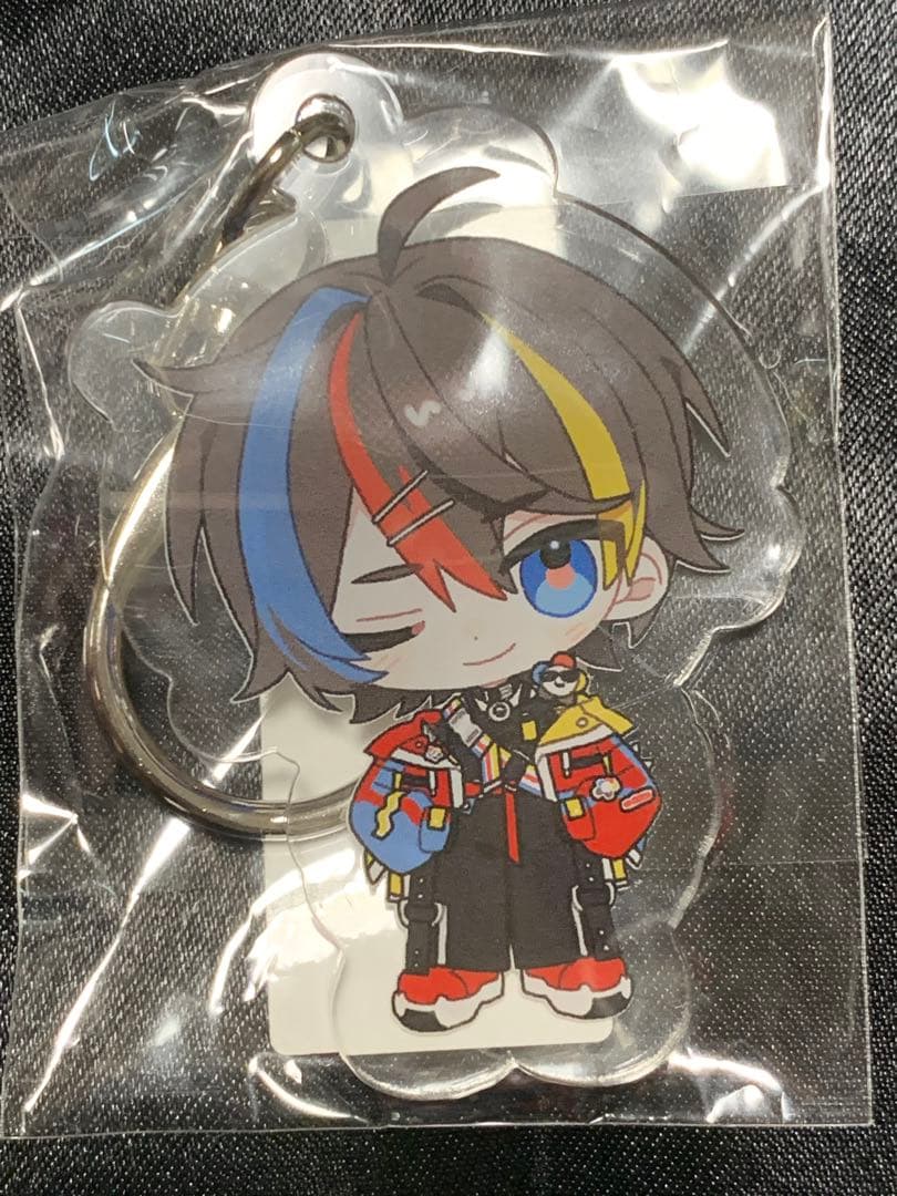 みこだよ アクキー＆アクスタ＆缶バッジ グッズ5点セット - メルカリ