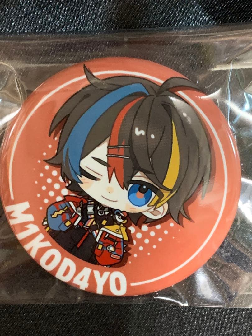 みこだよ アクキー＆アクスタ＆缶バッジ グッズ5点セット - メルカリ