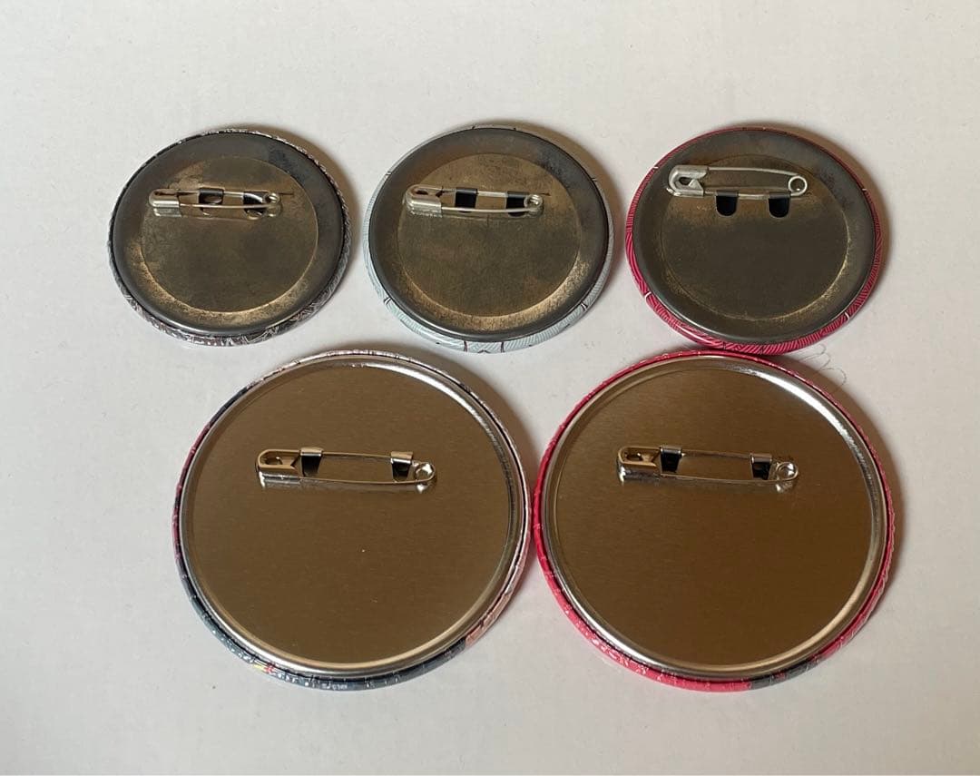 鈴屋什造缶バッジ5点まとめ売り 東京喰種 鈴屋什造 缶