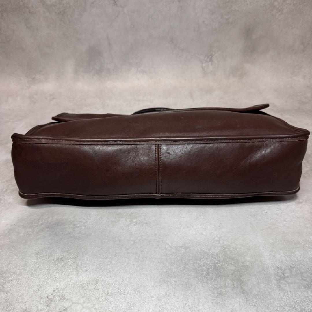 オールドコーチ ビジネスバッグ ターンロック A4 USA製 ブリーフケース