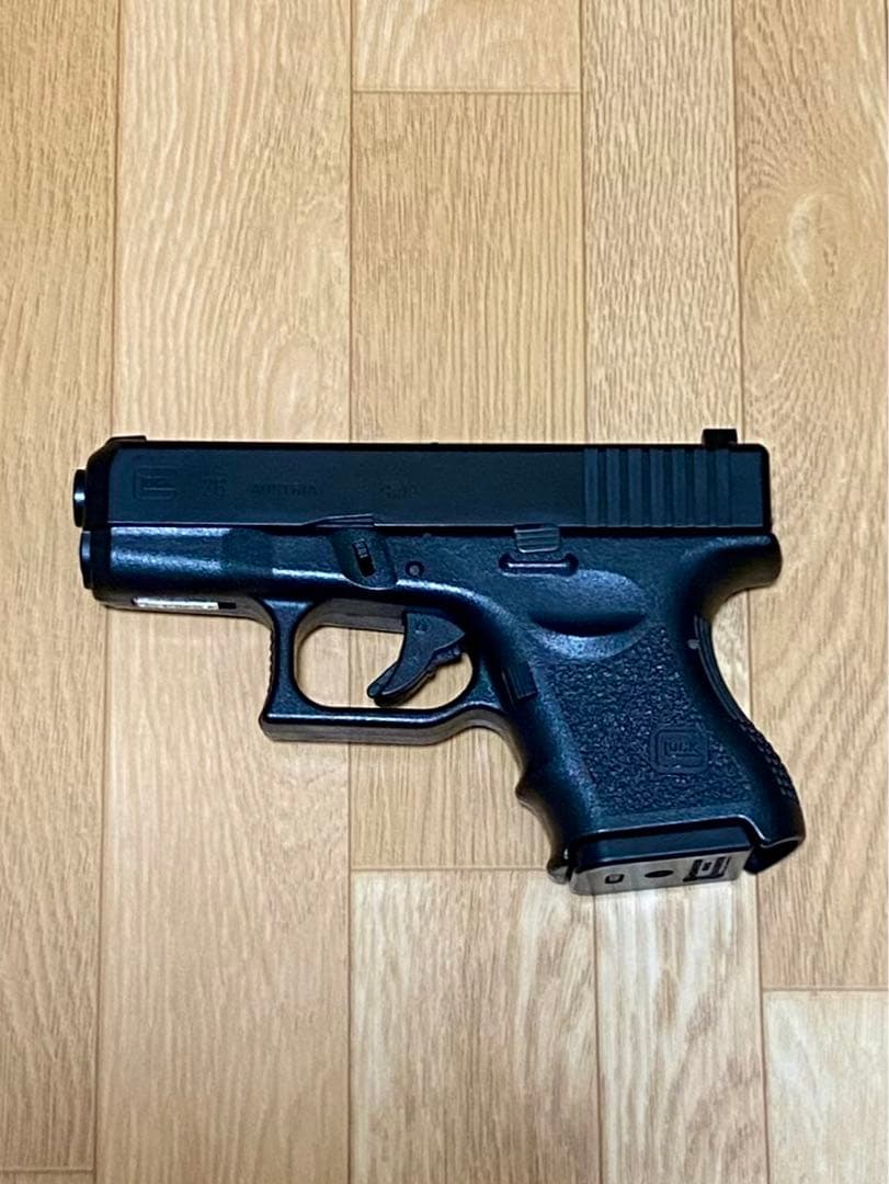 美品M4 / M16系 ハンドガン用マガジンポーチ付 ☆東京マルイ グロック26