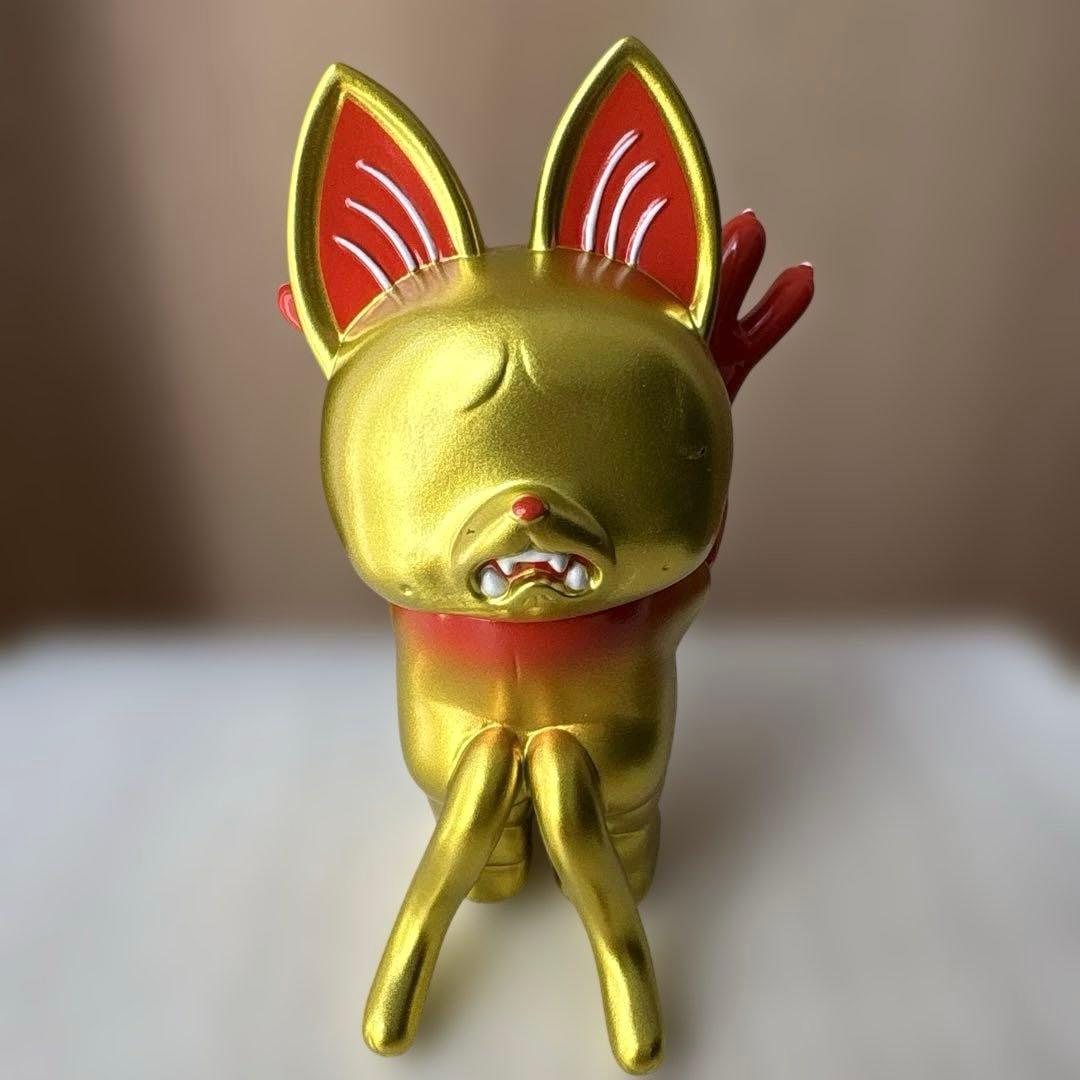 GRAPE BRAIN ジゴクネコおにぎり - メルカリ