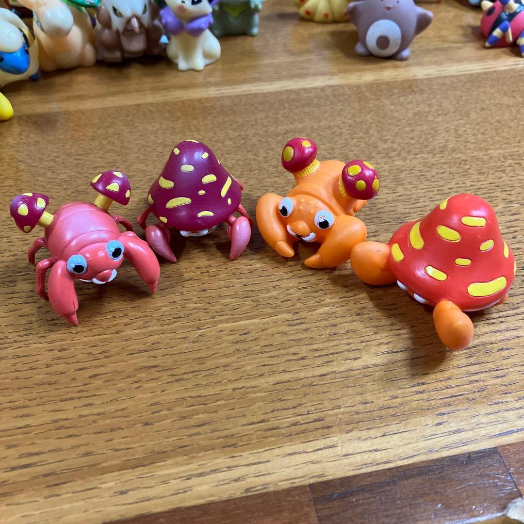 ポケモン モンコレ 希少 パラス・パラセクト フィギュア他