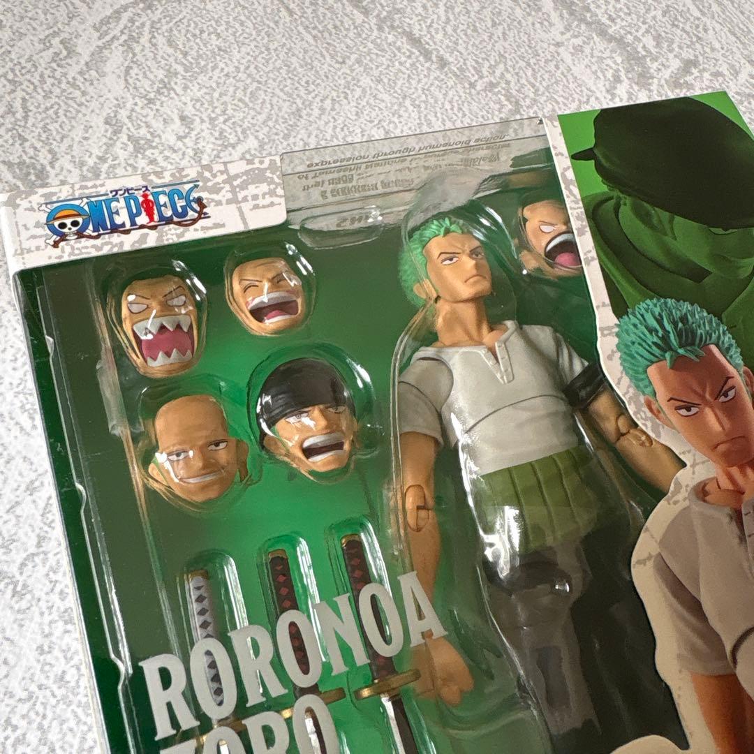 ワンピース フィギュア S.H.Figuarts ロロノア・ゾロ -鬼ヶ島討入-