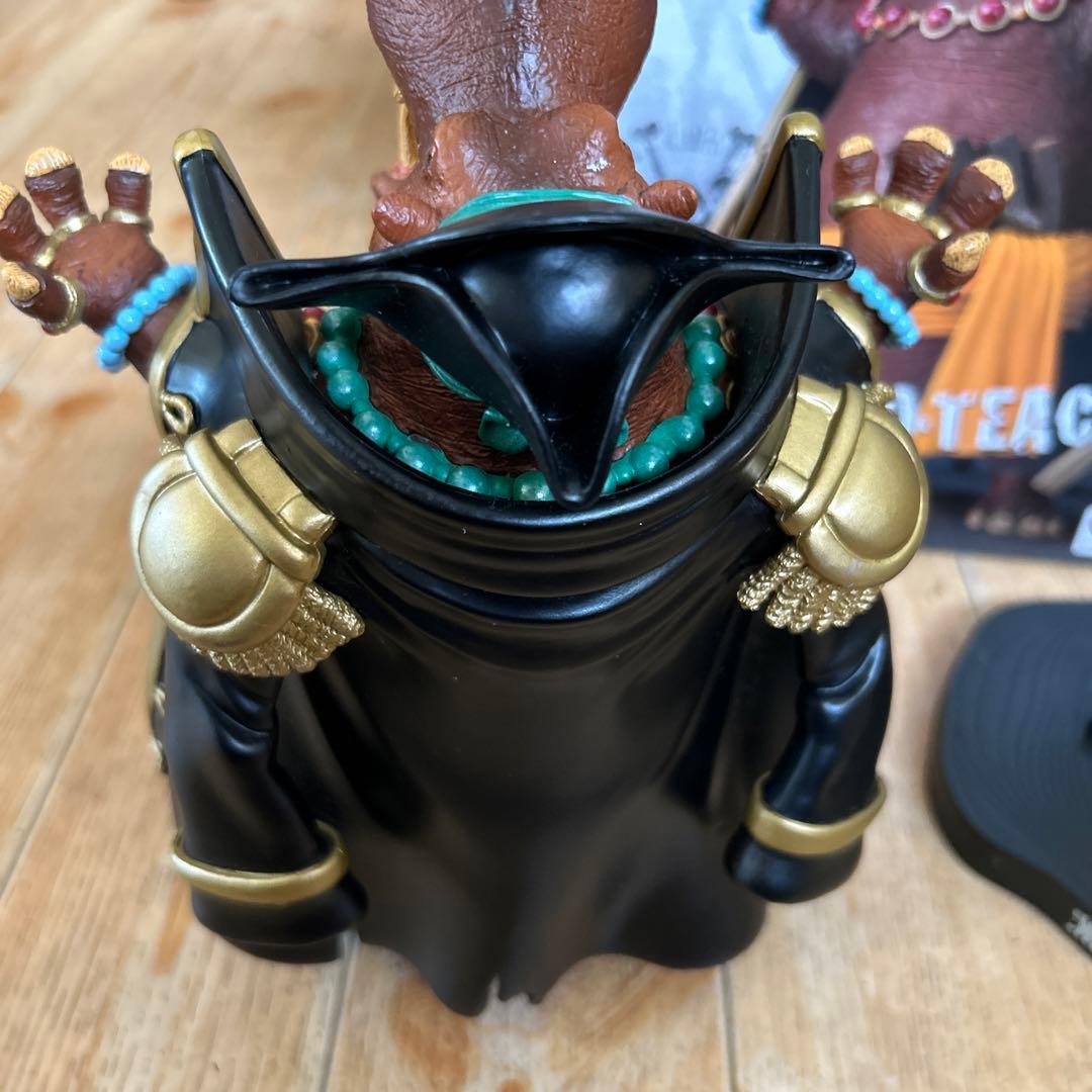 ワンピース フィギュアーツzero マーシャル・D・ティーチ asカバ 朝隈