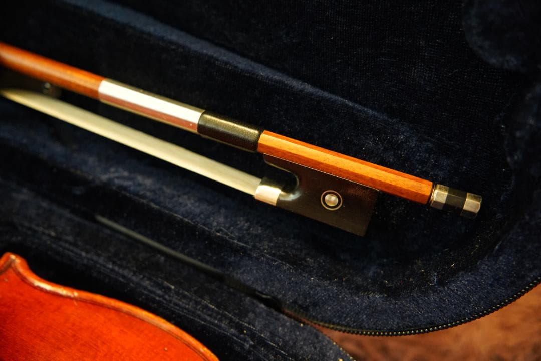 さー出品　SUZUKI　バイオリン　No.540　4/4