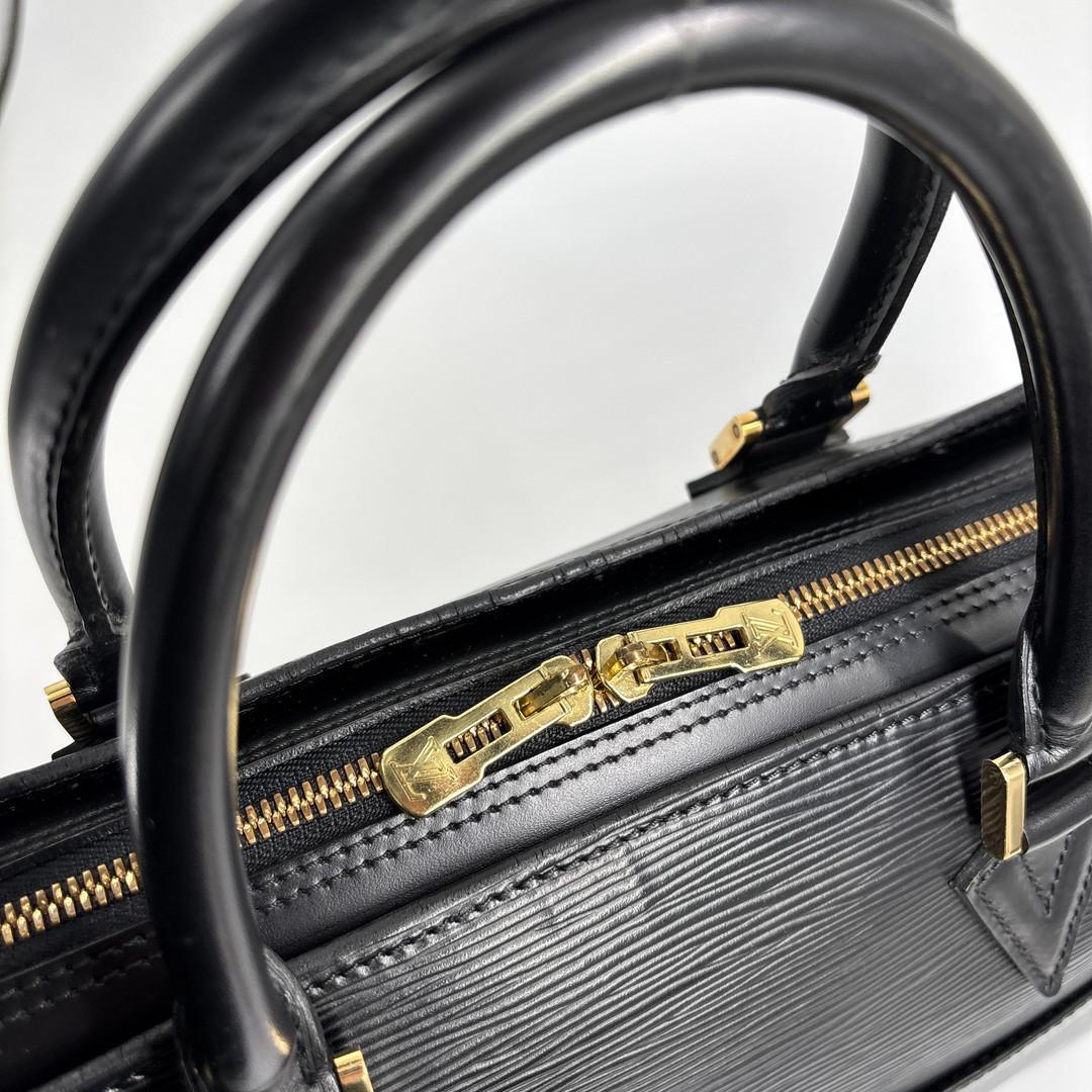 超極美品 ルイヴィトン ビジネスバッグ ハンドバッグ オレザー エピ ソルボンヌ