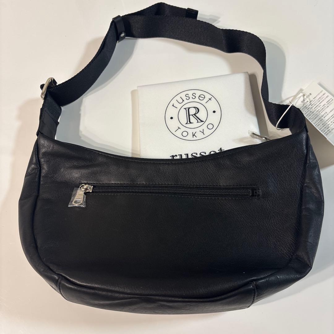 新品ラシット 今期ソフトレザーラウンドショルダーバッグ　金具シルバー