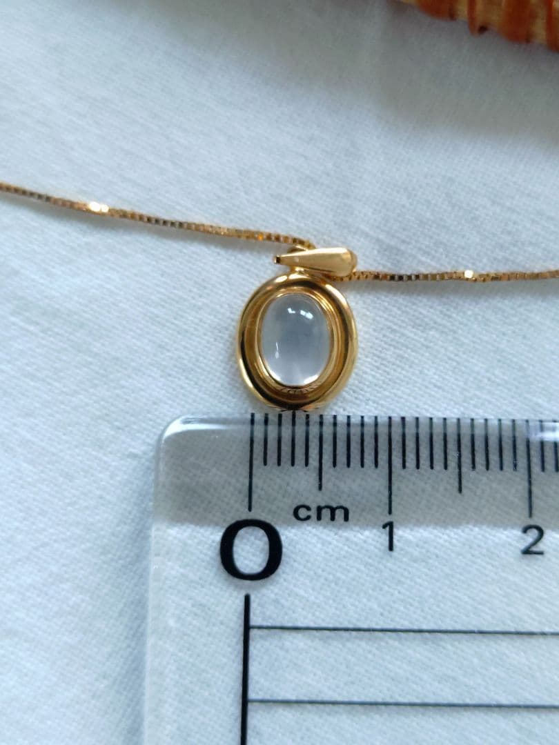 k18ムーンストーンペンダントトップ刻印あり