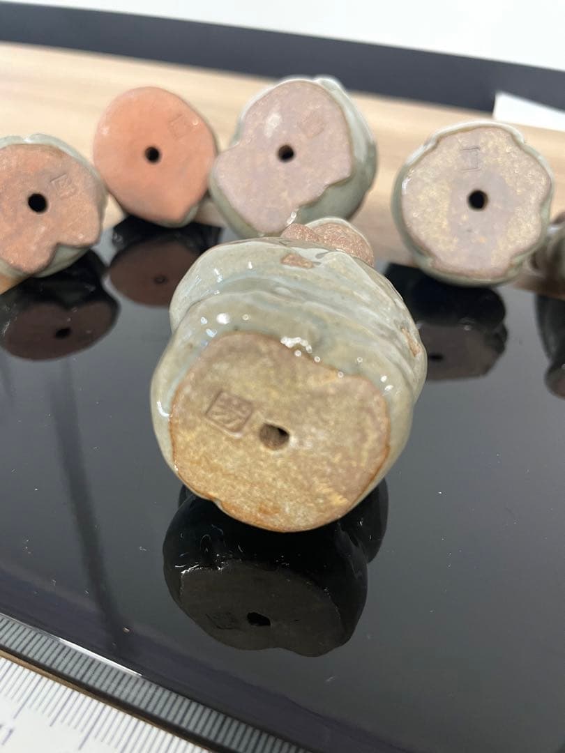 芳月作 芳月造 陶器製 七福神 置物セット 黒台座付き