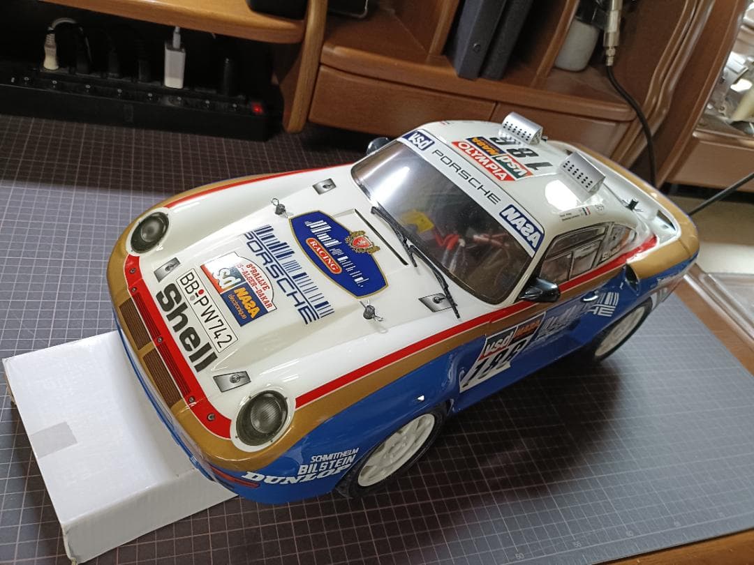 ポルシェ959 電動RCカー 1/8 4WD M48S