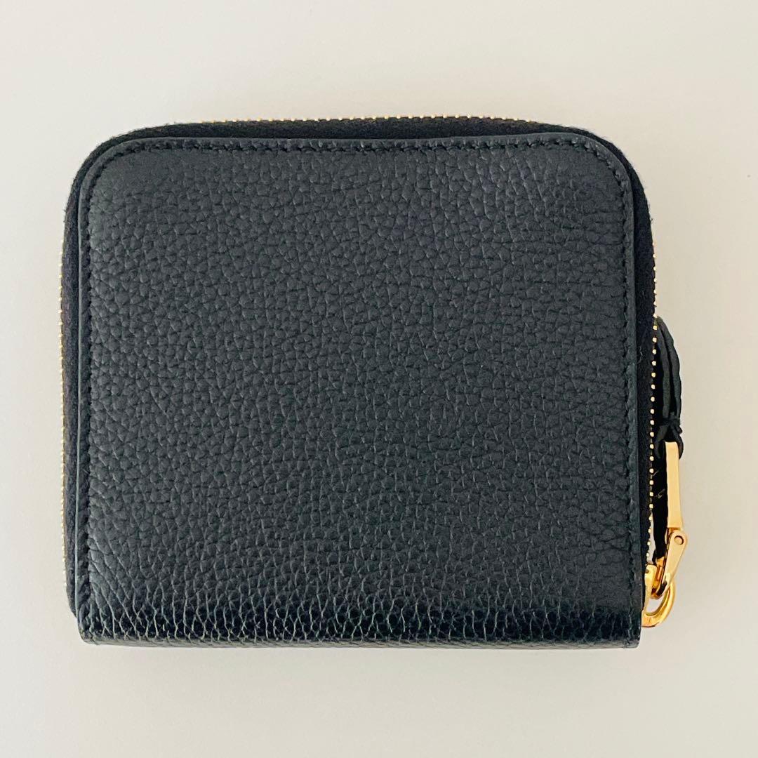 MIU MIU ミュウミュウ レザー 2つ折り財布 ブラック