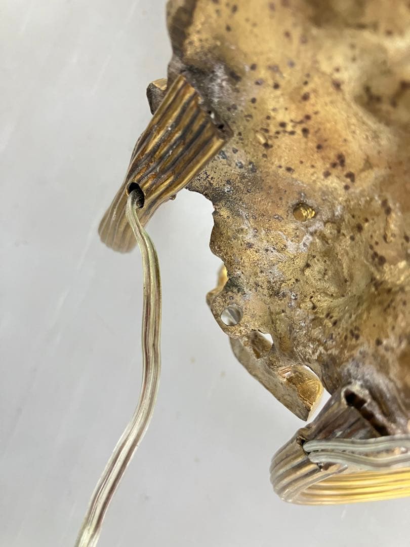 アンティークな壁掛照明器具　2灯　ガラス製ビー玉風シェード　お洒落な玄関照明葡萄