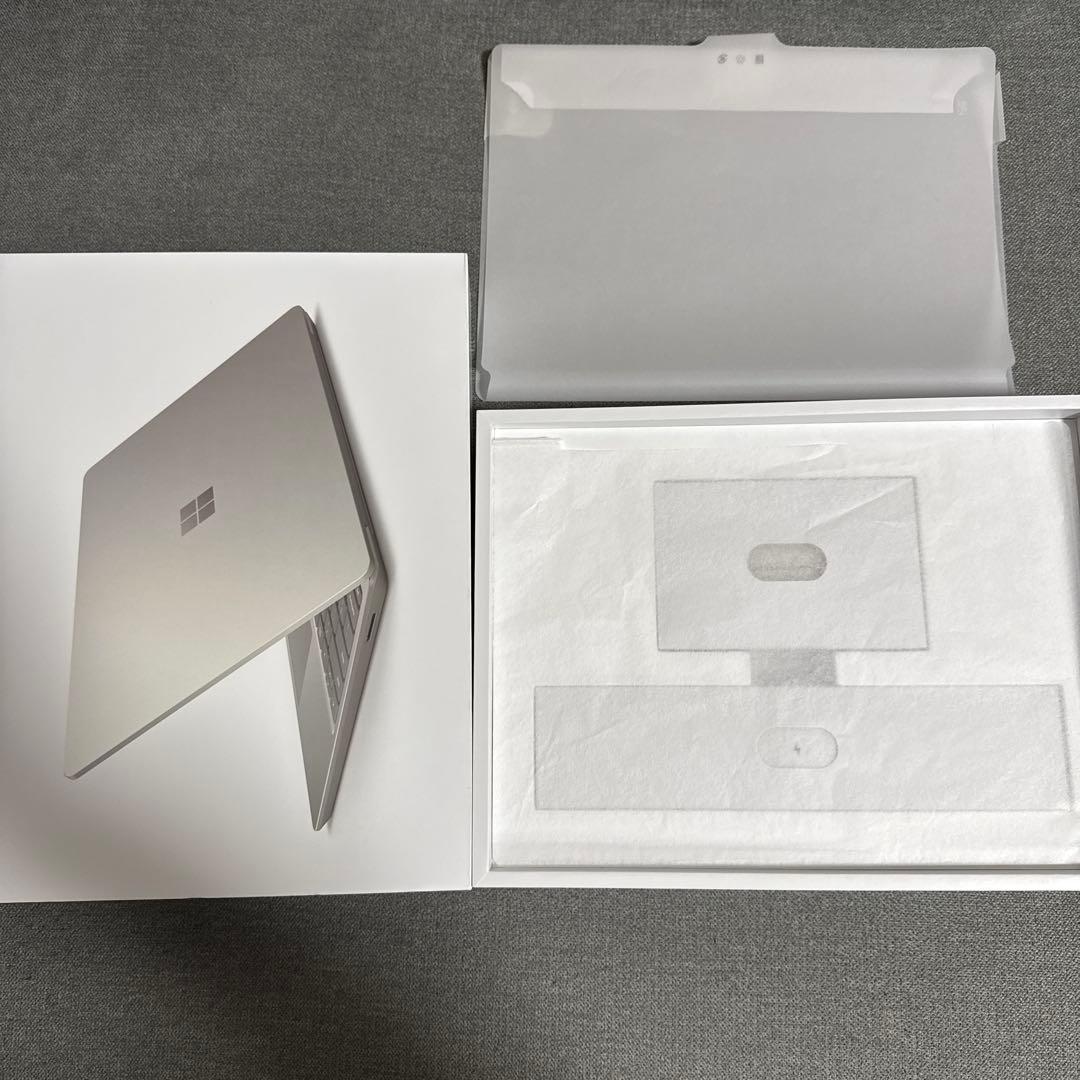 Surface Laptop Go 2 おまけ付き