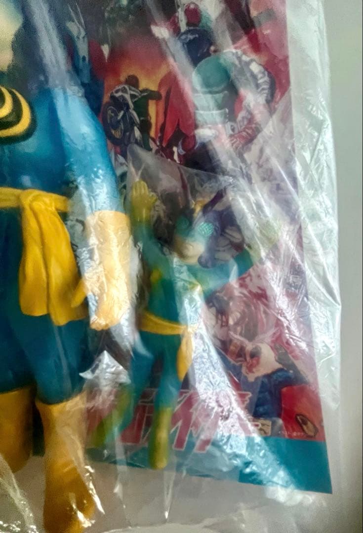 メディコムトイ　東映レトロソフビコレクション　新色　蜂女　はち女　新品未開封