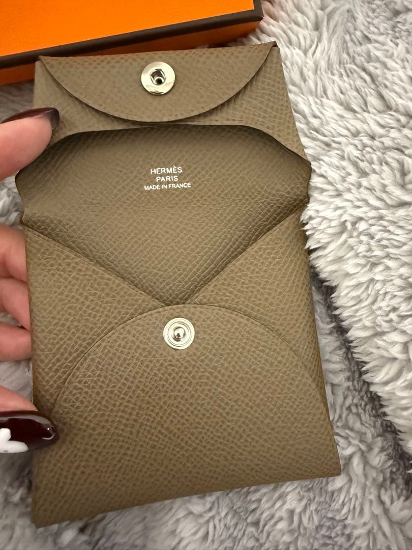 kkkkk HERMES エルメス バスティア エトゥープ ケース