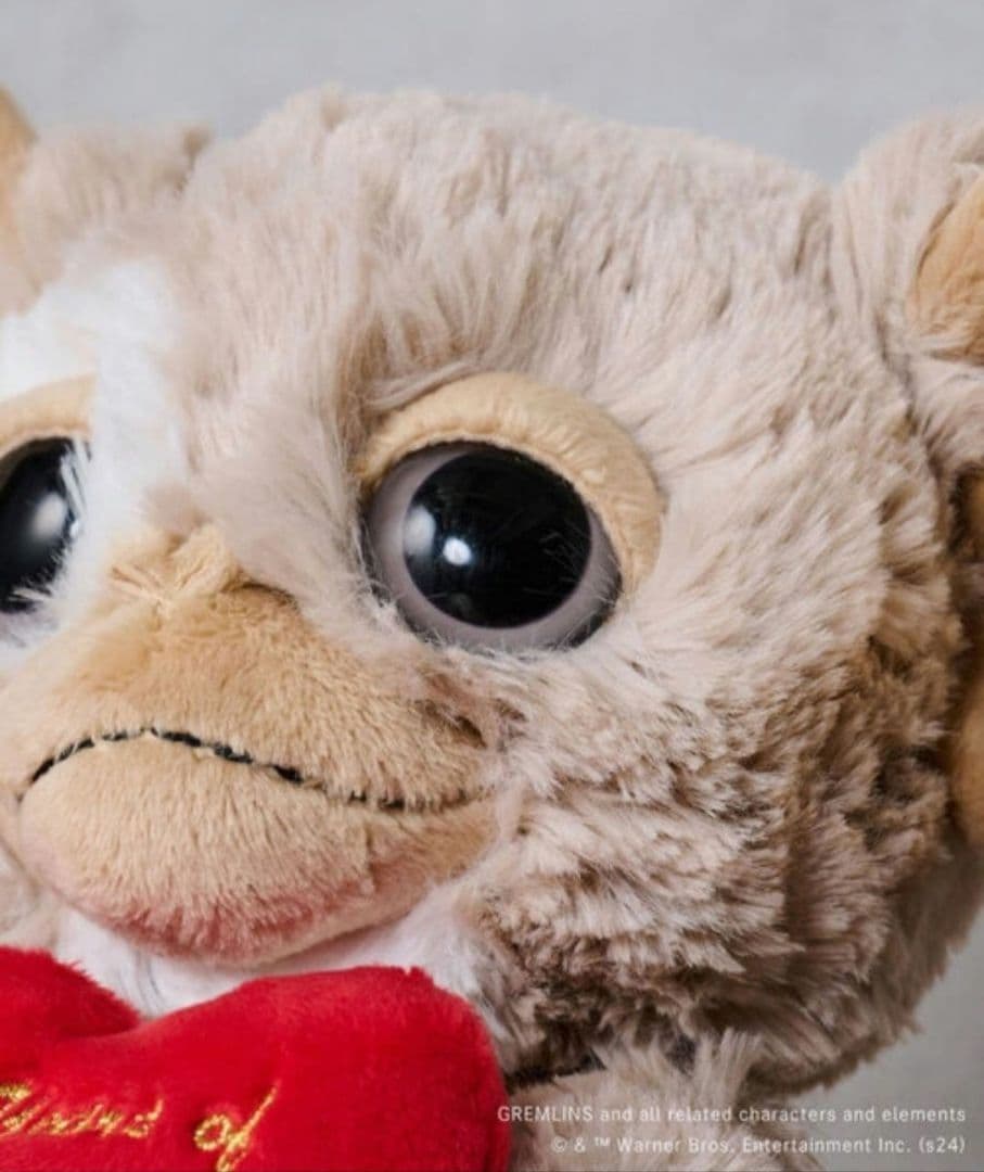 GREMLINS ぬいぐるみ ハート付き 　限定　ギズモ