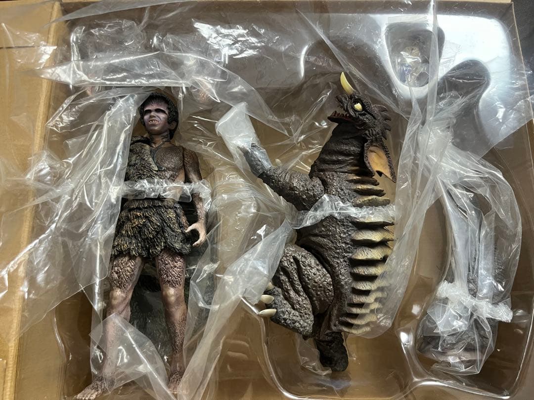 東宝大怪獣シリーズ フランケンシュタイン & バラゴン　少年リック限定版