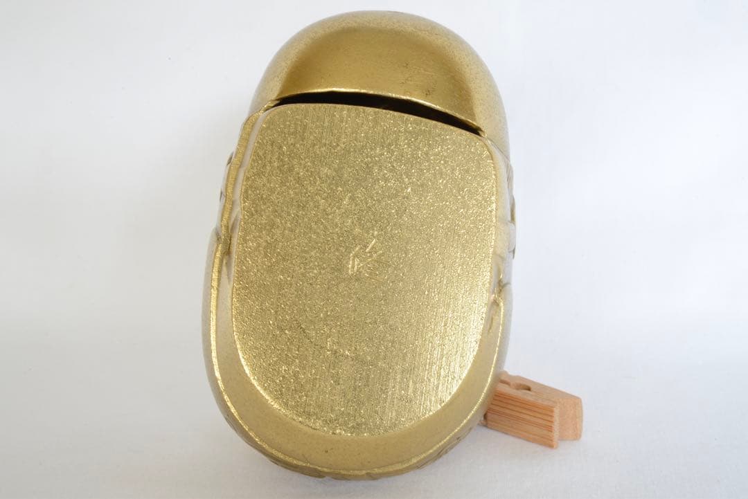 蓮田修吾郎作花咲兎　黄銅　香炉　木箱付き