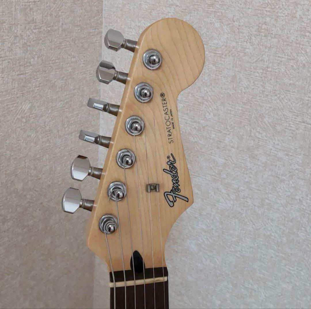 Fender Japan Stratocaster 3TS ギター