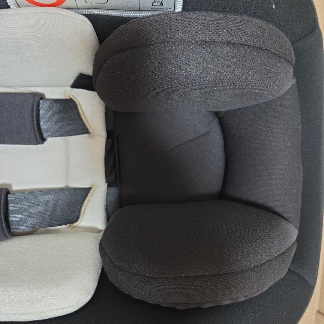 アップリカ　エアキャリー　チャイルドシート トラベルシステム