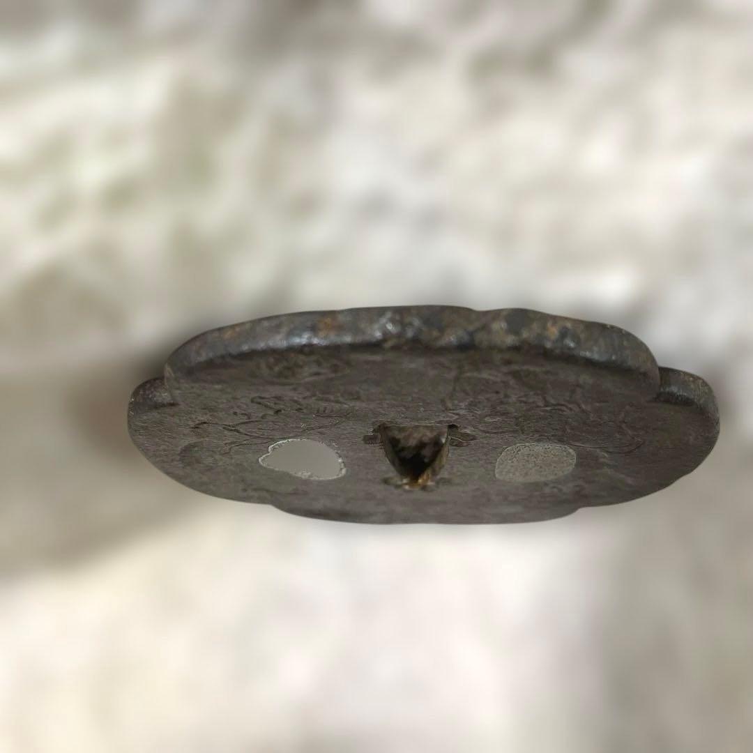 B-19 鍔　武具　刀装具　鉄製　アンティーク　美術品　工芸品　装飾品