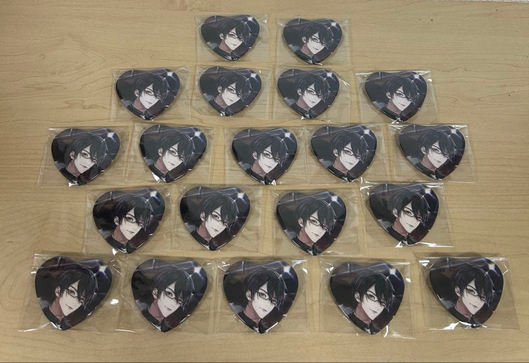 にじさんじ ハート型缶バッジ セット。