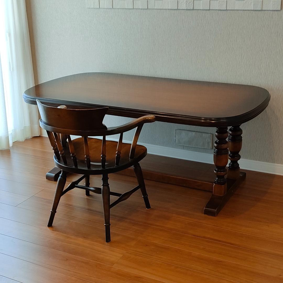 カリモク　コロニアル　ダイニングテーブル　アメリカンカントリー