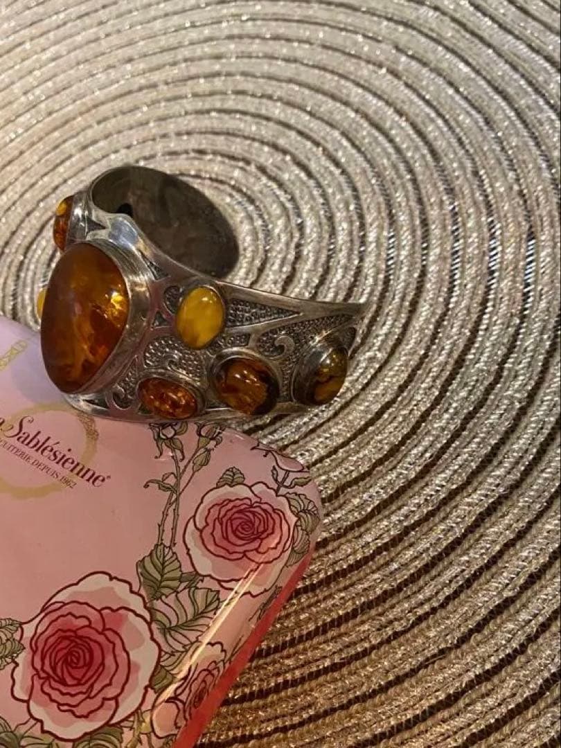 シルバー琥珀カフブレスレット