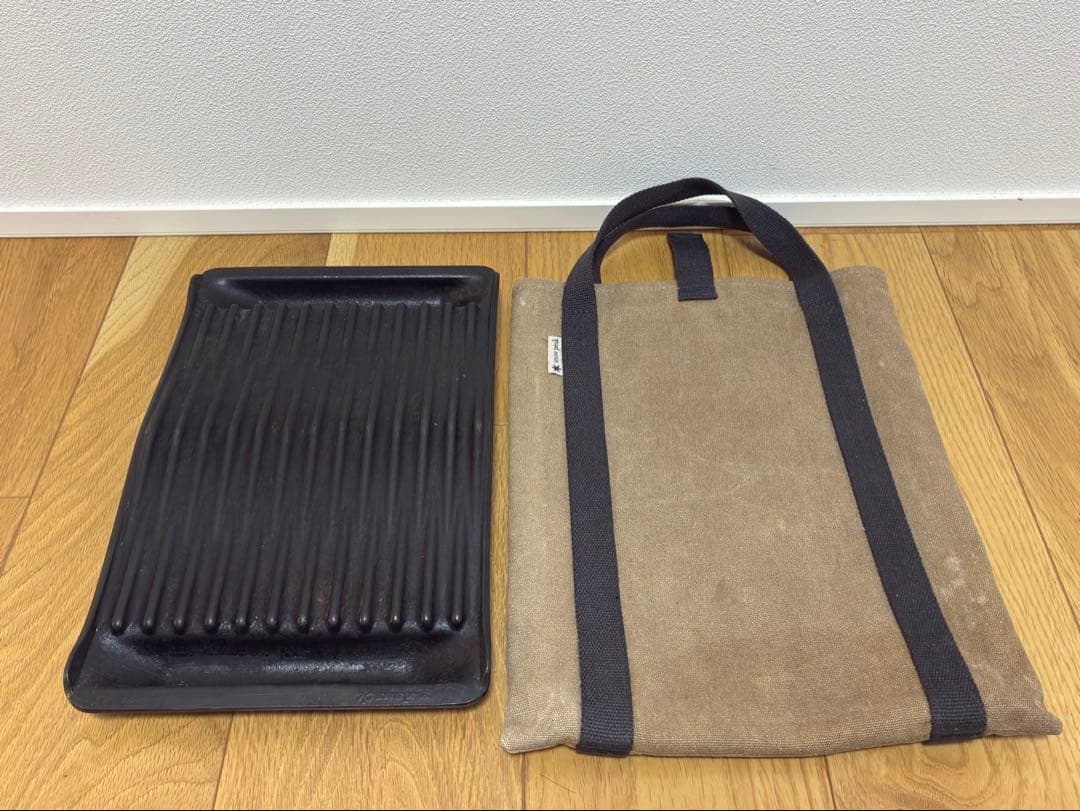 【激レア】スノーピーク　鋳鉄グリドル ハーフ　GR-015