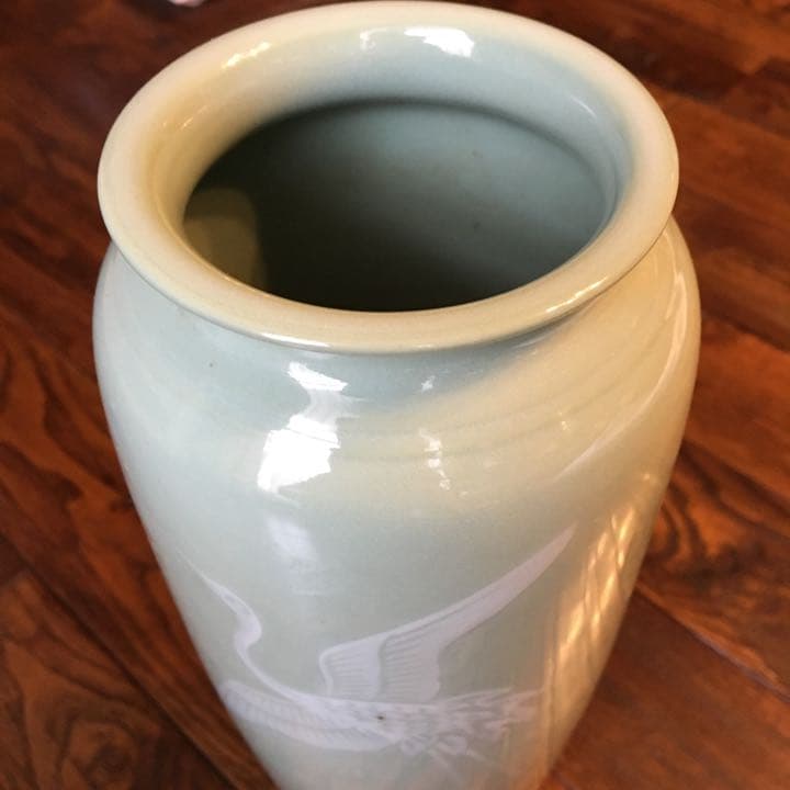 経年70年以上 清水焼 青磁 『鶴』花瓶 花器 花入 壺 飾り壺 時代物 骨董