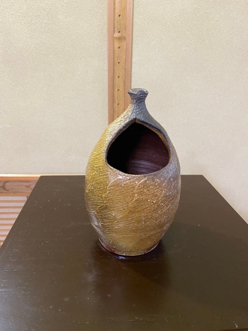 茶道具/花入 『備前くりぬき掛花入』 岡田輝 作品 共箱 茶の湯