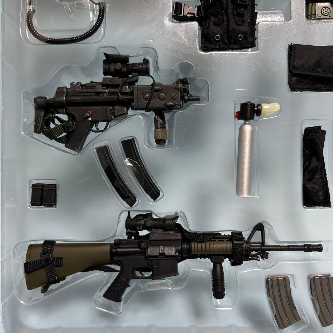 Hot Toys•SOARナイトストーカーズ•デザートバージョン - メルカリ