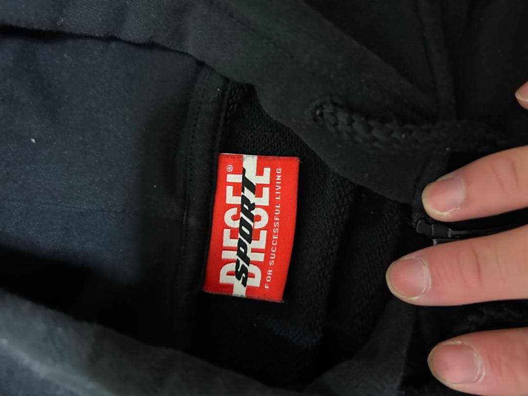 DIESEL SPORT ロゴライン ジップパーカー 黒