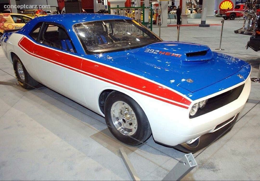 ハイウェイ61 2010 ダッヂ チャレンジャー 392 HEMI 1/18