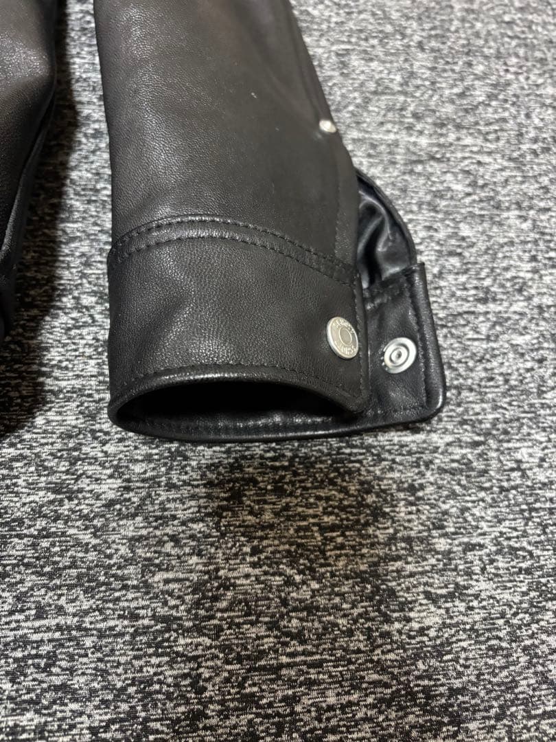 ウメ吉様専用【美品】Schott No.3111028 ゴートレザー ブラック