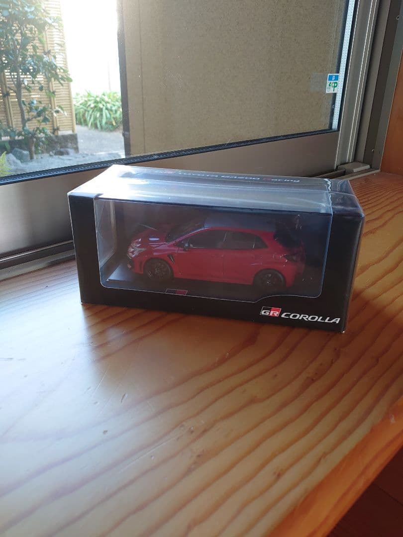 【2台セット】GRカローラ　エモーショナルレッド／プラチナホワイト