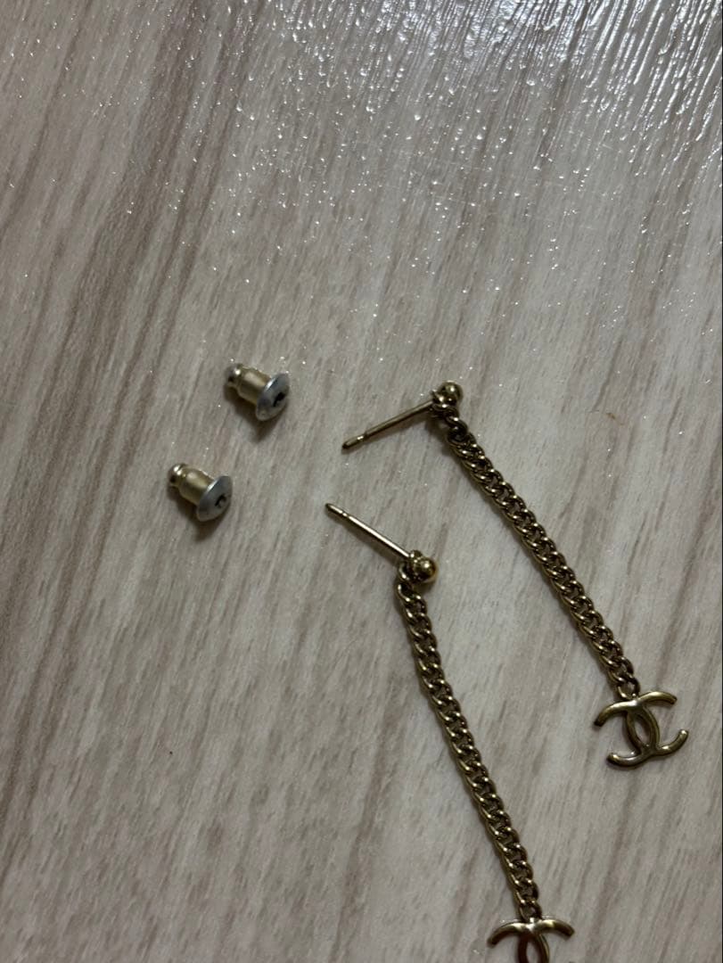 《専用》CHANEL ゴールドチェーンピアス