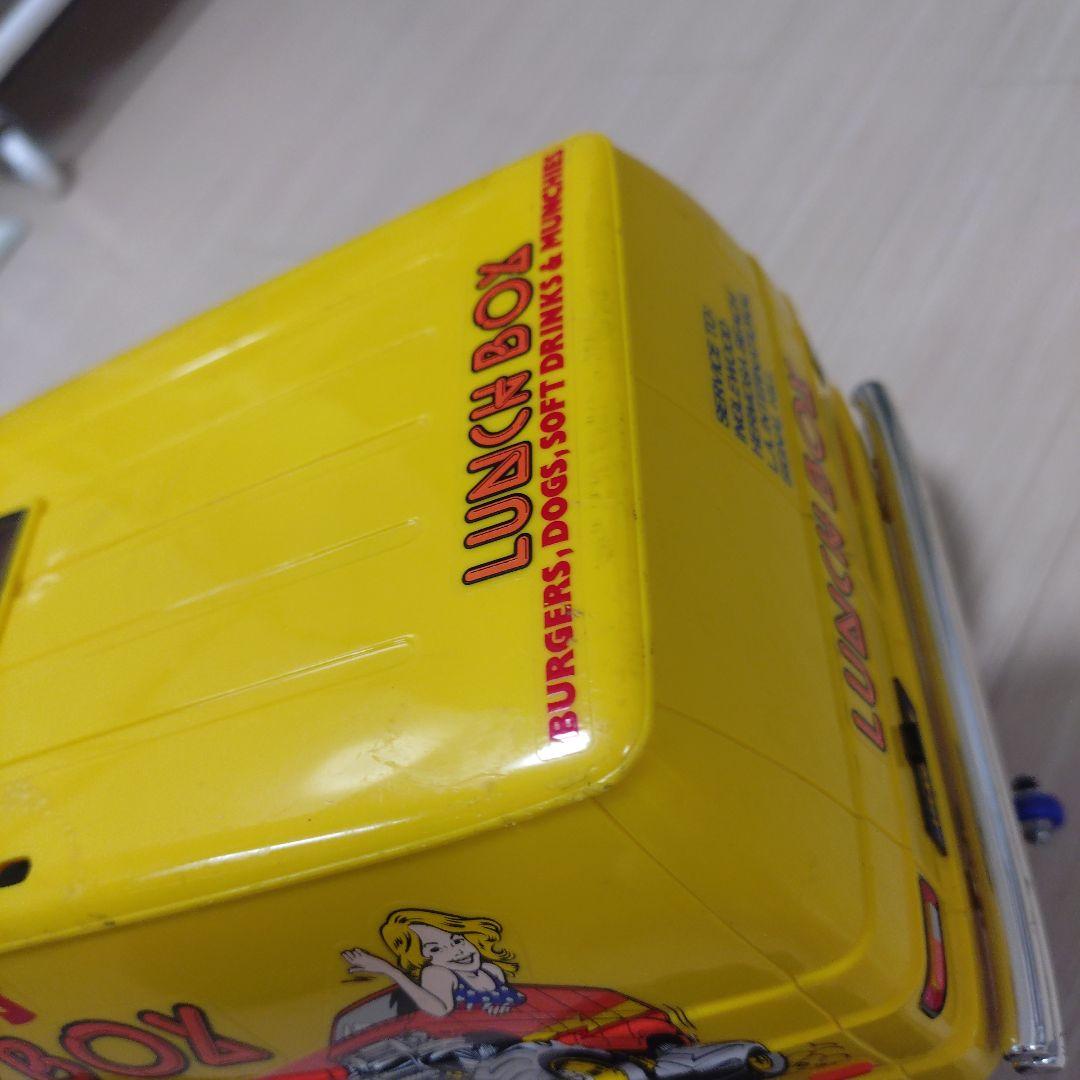 VANESSA'S LUNCH BOX モンスタートラック