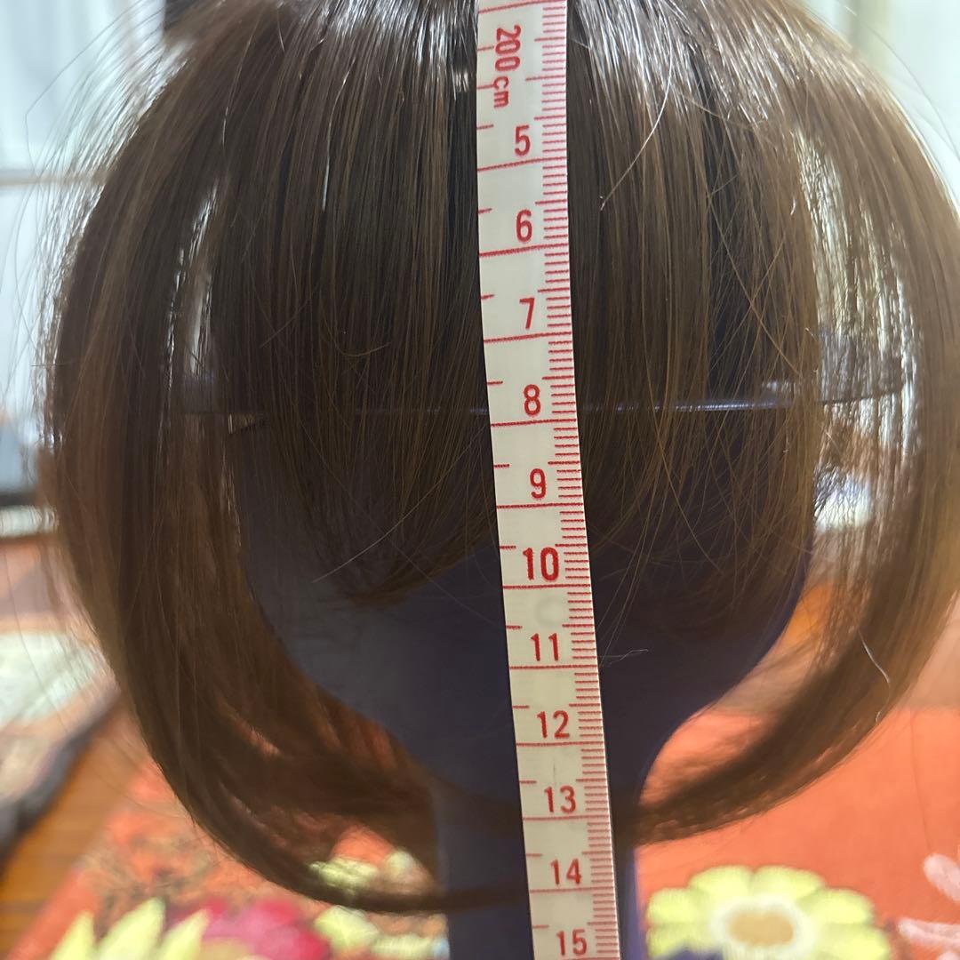 ブラウン ショートボブウィッグ 合成繊維