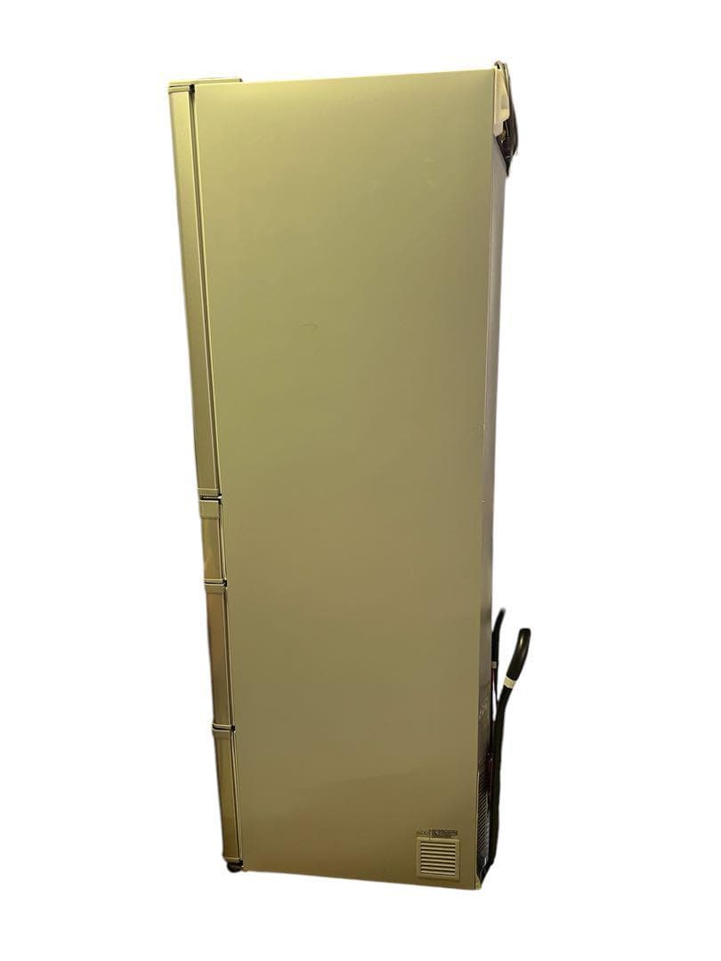 P*y様 冷蔵庫 冷凍庫 動作品 大容量 製氷 HITACHI 日立 家庭用 送