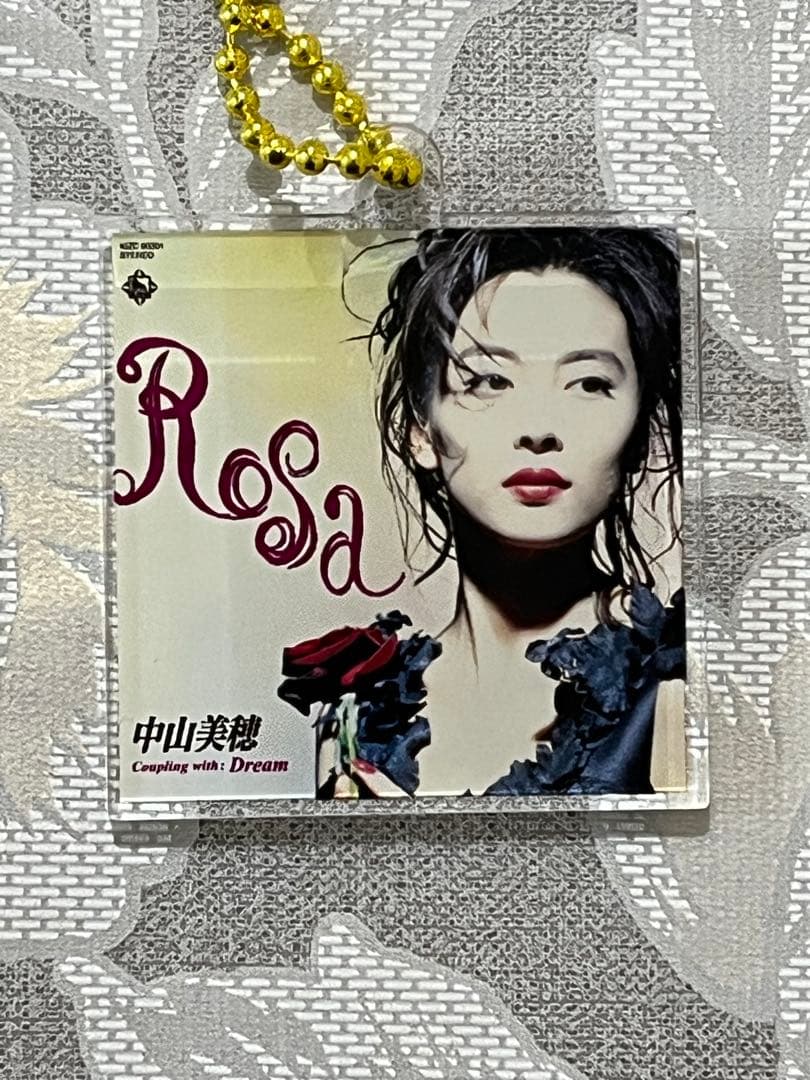 中山美穂 シングルジャケットアクリルキーホルダー Rosa - メルカリ