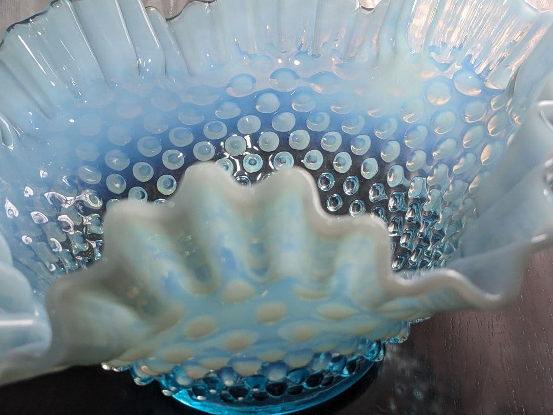 フェントン ブルーオパルセント ホブネイル ラージフリルボウル お