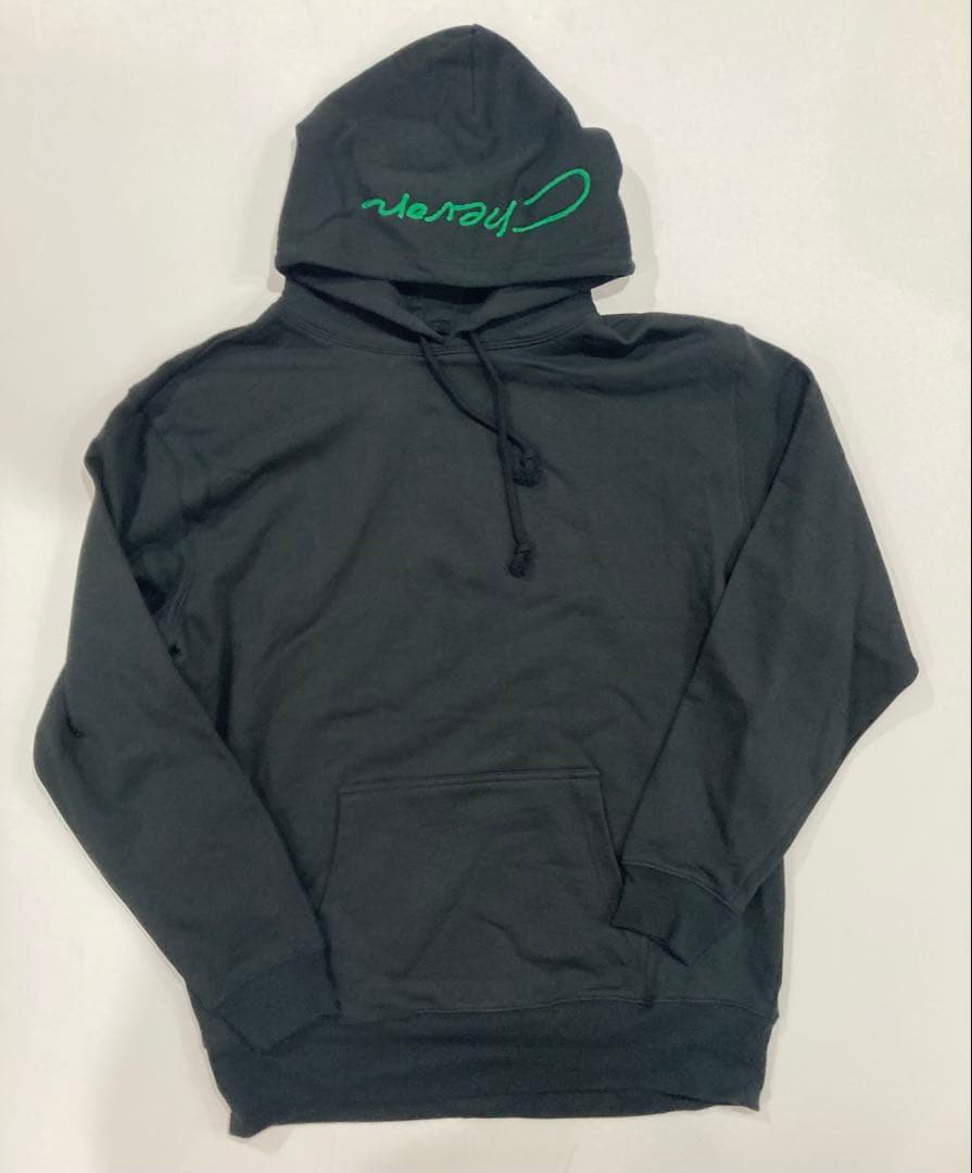 受注生産限定】Chevon 刺繍プルオーバーパーカー ブラック/緑 XLサイズ