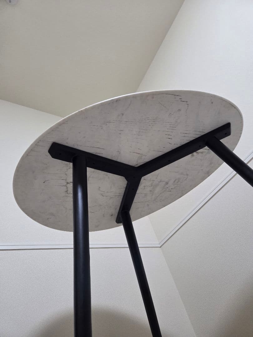 ティーフルギ【フォロー割引実施中】 楕円形ダイニングテーブル