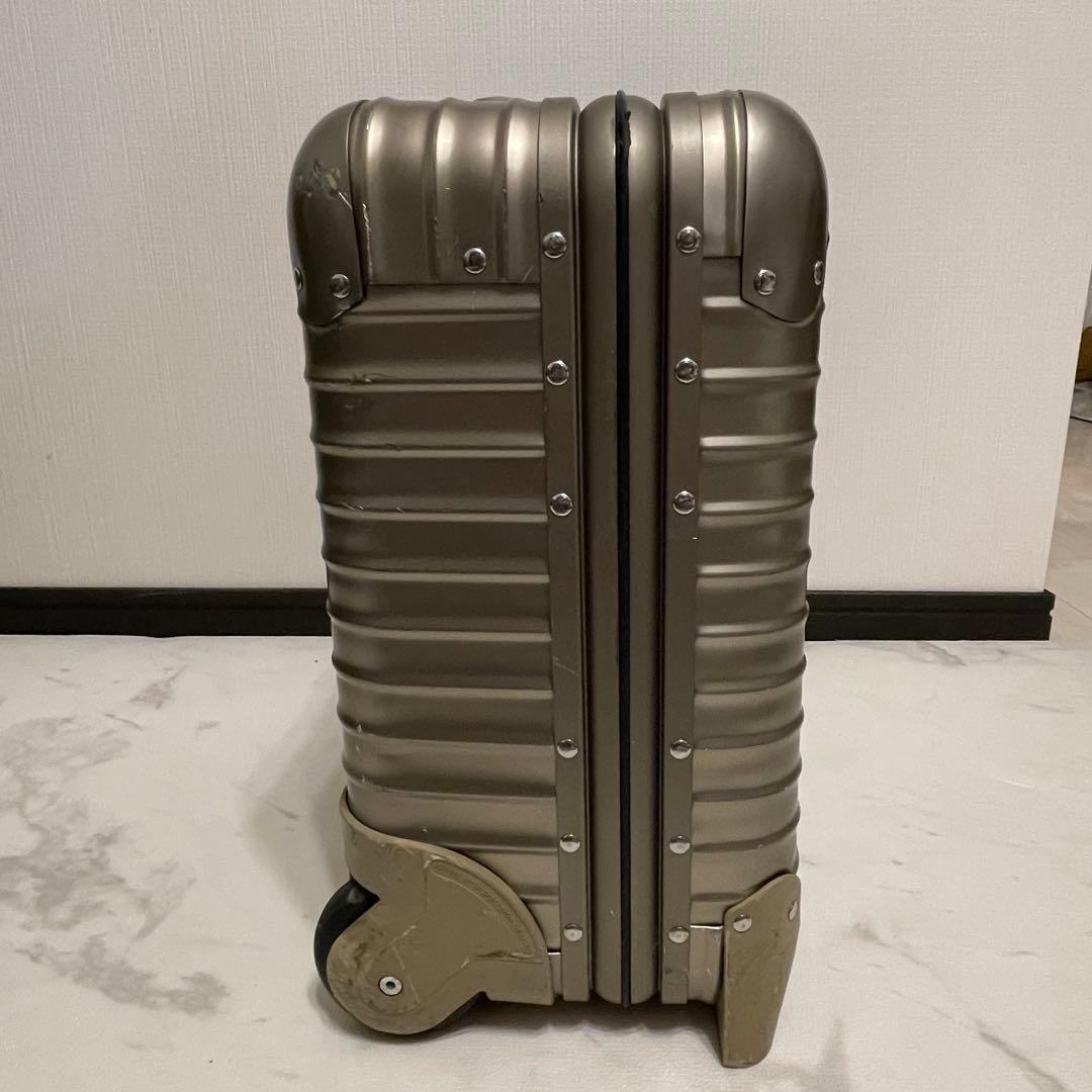 RIMOWA トパーズ 2輪 シャンパン 廃盤