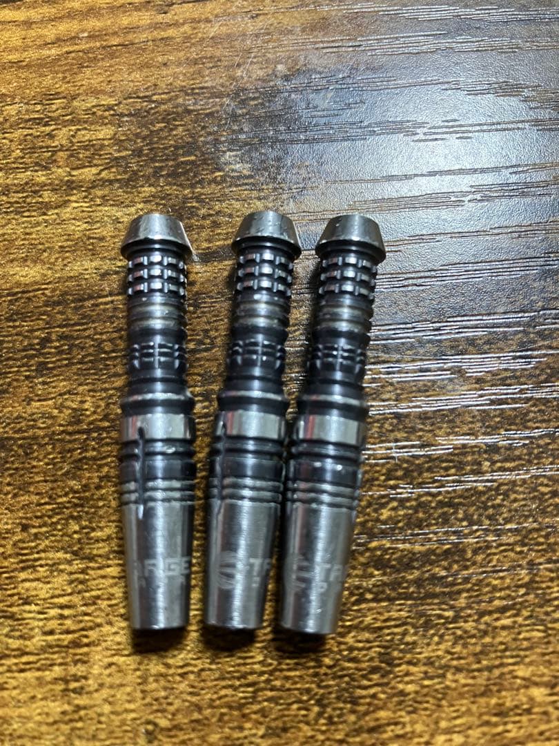 Target Black Marque 18g ダーツ