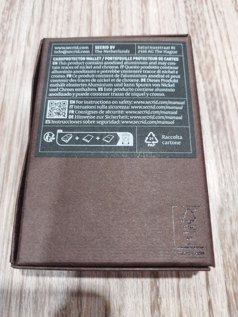 SECRID カードプロテクター カードケース