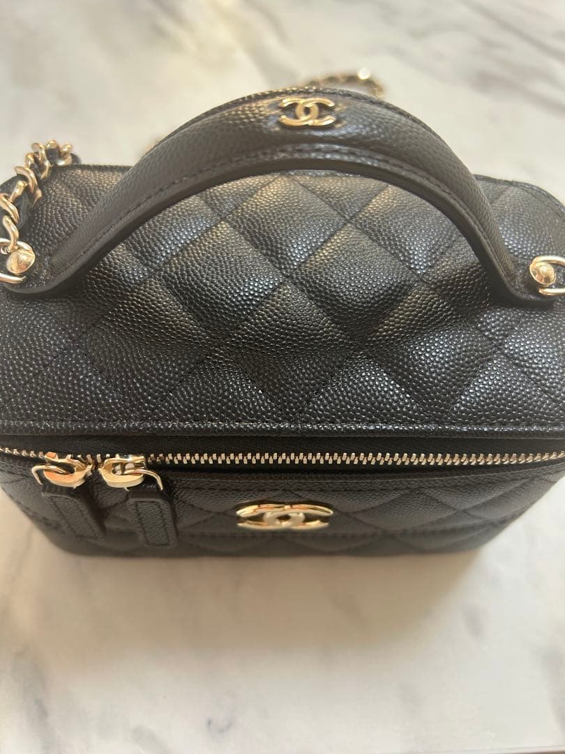 CHANELバッグ　極美品